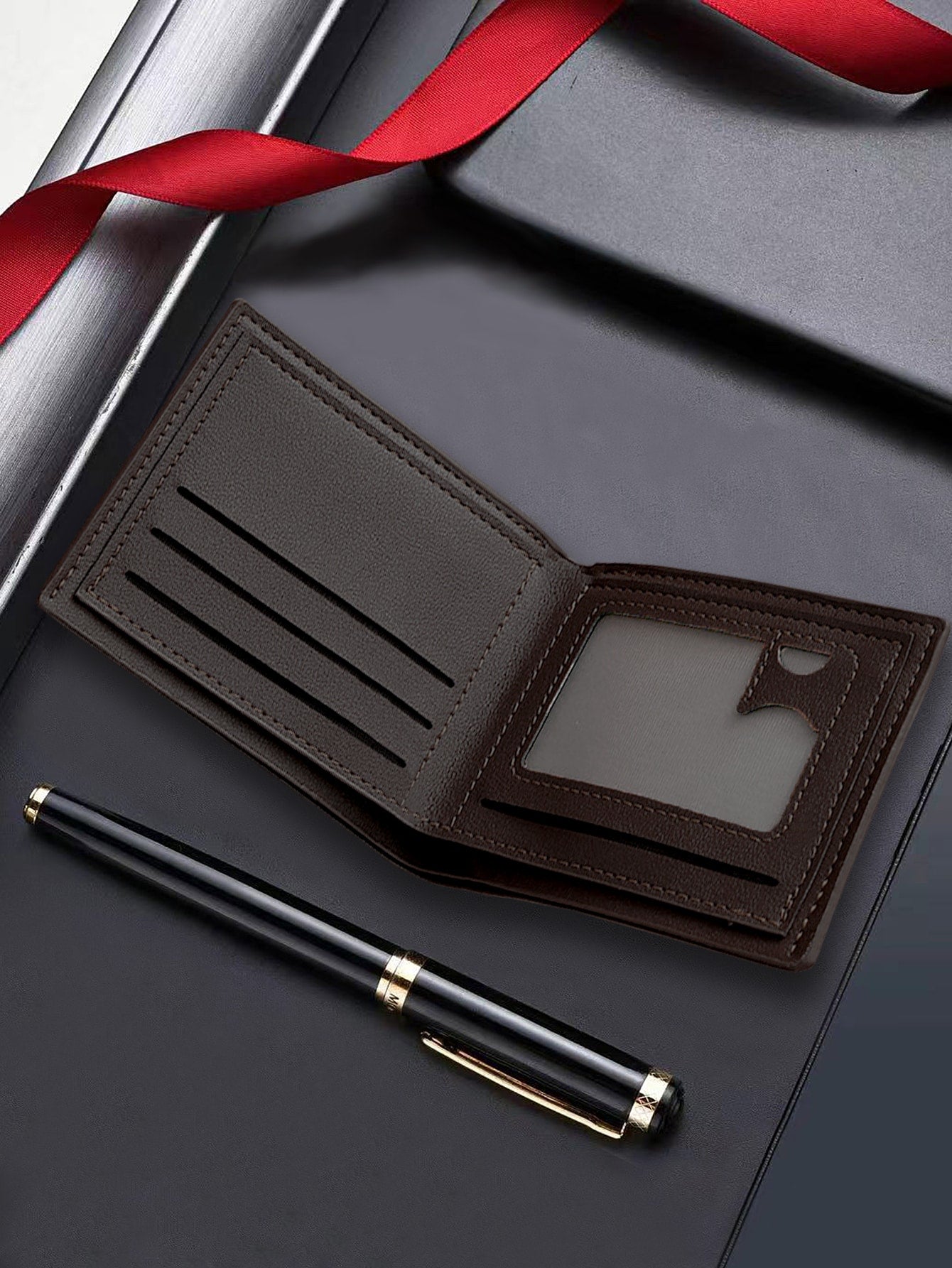 Men’s Classic Patchwork Leather Bi-Fold Wallet – Soft, Large Capacity with Multi Card Slots, Ideal Gift for Business, Halloween & Christmas
